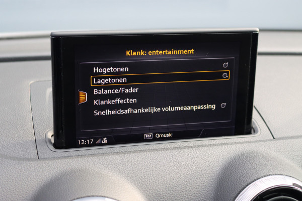 Audi A3 Sportback 1.5 TFSI CoD Sport S Line Edition Aut7 | MMI Navigatie Plus | Stoelverwarming | Audi Virtual Cockpit | LED | Cruise Control | Optiekpakket Zwart | Audi Sound System |