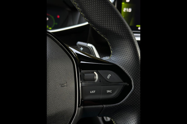 Peugeot 208 1.2 PureTech GT-line CarPlay Camera