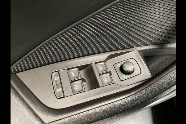 Škoda Octavia Combi 1.4 TSI  Style iV Hybride 204 PK APPLE CARPLAY