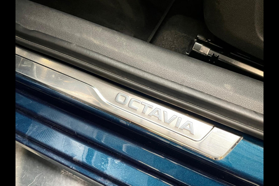 Škoda Octavia Combi 1.4 TSI  Style iV Hybride 204 PK APPLE CARPLAY