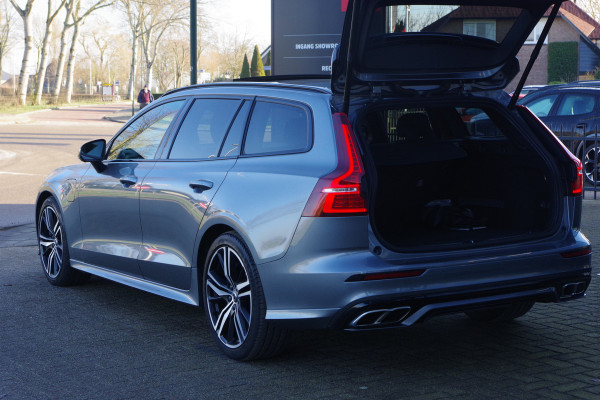 Volvo V60 2.0 T8 Twin Engine 390 PK AWD R-Design PHEV, Panoramadak, Elek. Trekhaak, H/K Sound, 360 Camera, Adap. Cruise Control