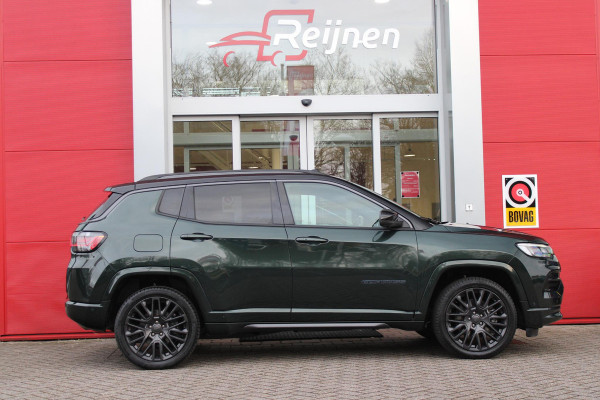 Jeep Compass 4xe 240PK Plug-in Hybrid S | PANORAMISCH SCHUIF/KANTELDAK | ALPINE AUDIO SYSTEM | ELEKTRISCH VERSTELBARE VOORSTOELEN | 360° CAMERA | KEYLESS ENTRY/START | LEDEREN BEKLEDING | DRAADLOZE APPLE CARPLAY/ANDROID AUTO | NAVIGATIE | DODEHOEK DETECTIE | DRAADLOZE TELEFOONLADER | STOEL/STUUR VERWARMING | 19" LICHTMETALEN VELGEN |