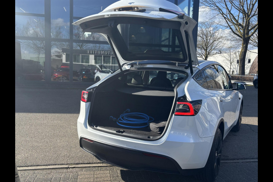 Tesla Model Y LONG RANGE VOLLEDIGE TESLA GARANTIE T/M 11-2026 OF 80.000KM | ACCU EN AANDRIJFLIJN T/M 2030 OF 160.000KM