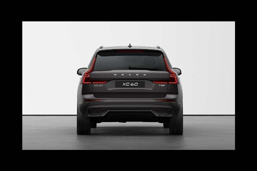 Volvo XC60 T6 350PK Plug-in hybrid AWD Plus Dark / Navigatie / Leder / 360 Camera / Panorama dak / Harman Kardon / Luchtvering / 21'' LM Velgen /