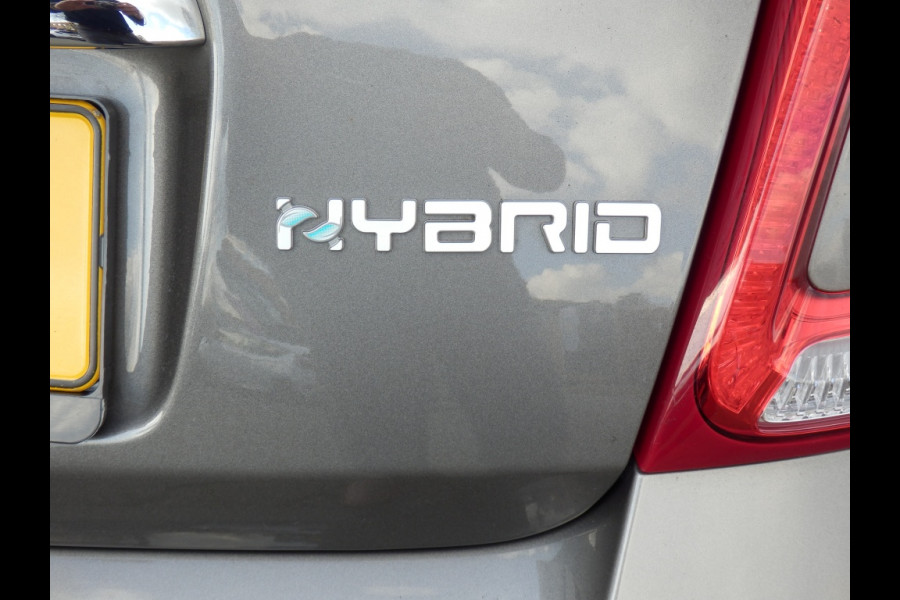Fiat 500 70pk | Hybride | Lounge | Airco | Apple Carp. / Andr. Auto