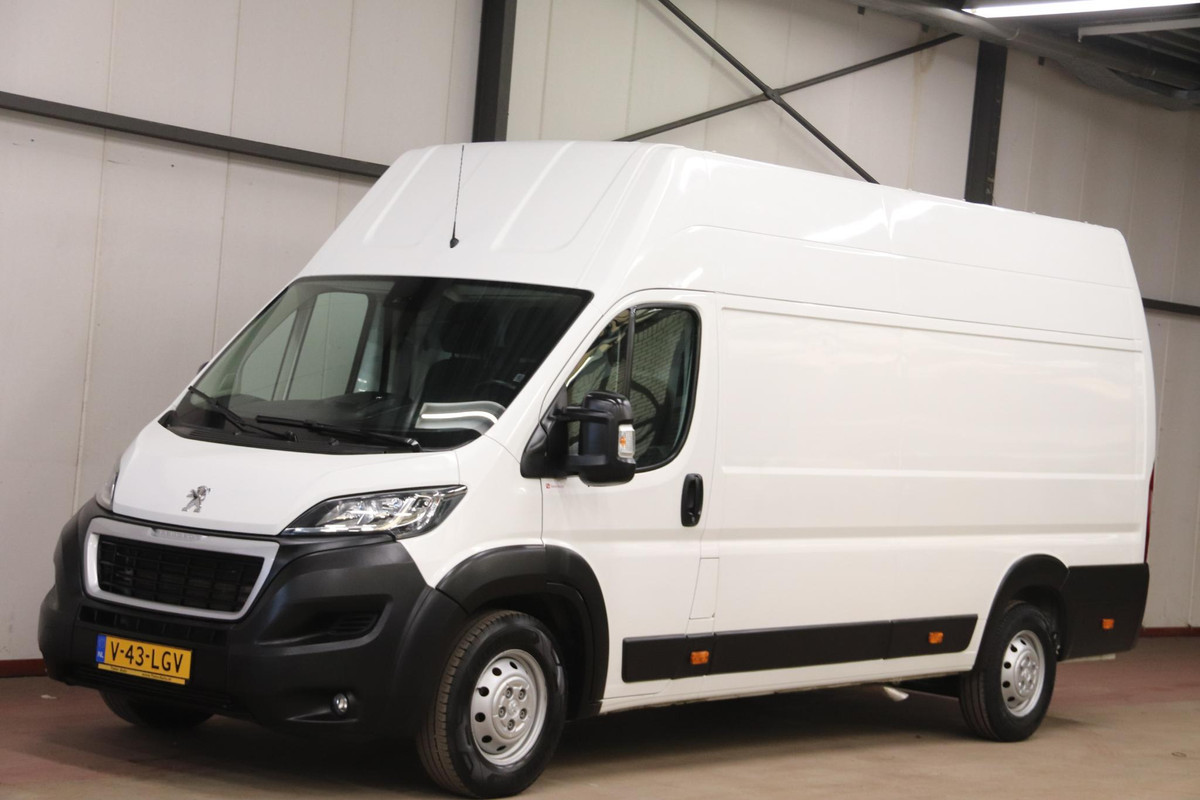 Peugeot Boxer 2.2 BlueHDi 140 L4H3 ACHTERUITRIJCAMERA