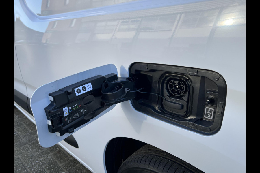 Opel Combo Electric L1 50kWh