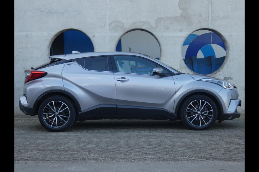 Toyota C-HR 1.8 Hybrid Executive | TREKHAAK | NAVIGATIE | ACHTERUITRIJCAMERA |