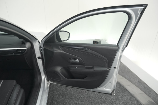 Opel Corsa 130 EAT8 GS Line | Camera | Navigatie | Apple Carplay | Parkeersensoren