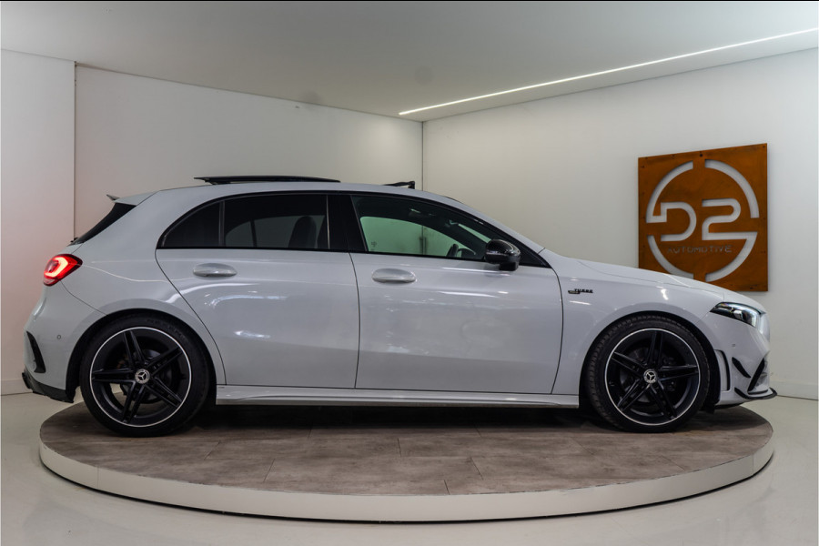 Mercedes-Benz A-Klasse A 180 AMG 136PK | A45S Pakket | Sterrenhemel | Pano | Sfeer | 12 MND Garantie GERESERVEERD