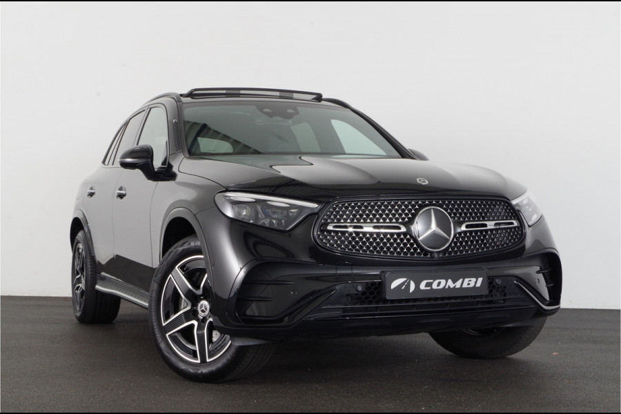 Mercedes-Benz GLC 300e 4MATIC AMG Line > Pano. schuif | Night-pakket | Obsidian Black | Trekhaak... | 7739 | Lease ook mogelijk!