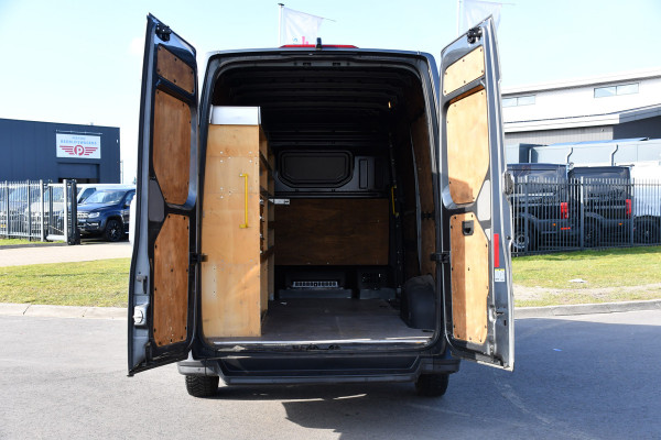 Volkswagen Crafter 35 2.0 TDI L3H3 Highline Camera, Cruise, LED, 177PK, Automaat, Multimedia, Carplay, UNIEK!