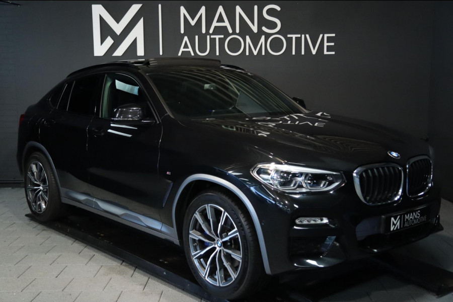 BMW X4 XDrive30i M Sport / PANODAK / KEYLESS / HUD / CAMERA / 20''