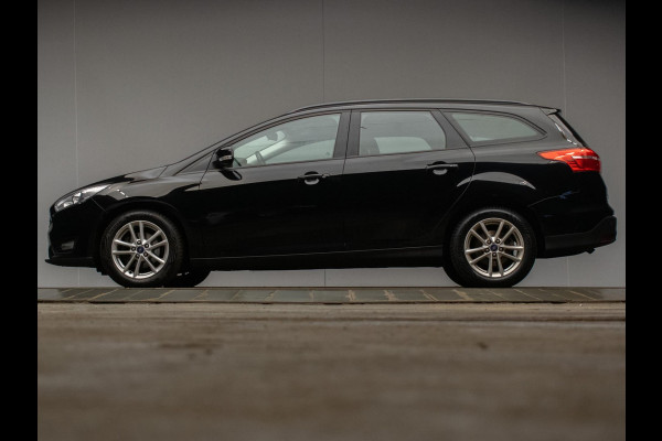 Ford FOCUS Wagon 1.0 Lease Edition Sport (APPLE CARPLAY,NAVI,CRUISE CONTROL,PDC,SPORTSTOELEN,LM VELGEN,NIEUWE APK,NETTE STAAT)