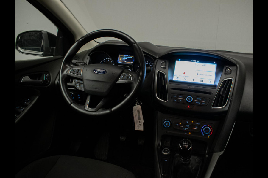 Ford FOCUS Wagon 1.0 Lease Edition Sport (APPLE CARPLAY,NAVI,CRUISE CONTROL,PDC,SPORTSTOELEN,LM VELGEN,NIEUWE APK,NETTE STAAT)