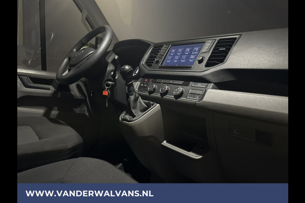 Volkswagen Crafter 2.0 TDI L3H2 L2H1 Euro6 Airco | Camera | Navigatie | Apple Carplay | Trekhaak Android Auto, Bijrijdersbank