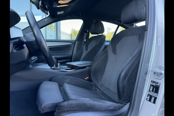 BMW 5 Serie 520i High Executive M-Pakket Alcantara,Navi,Camera,Cruise,Clima,2e Eigenaar,N.A.P,BTW Auto,184pk,Nieuwe Apk bij Aflevering