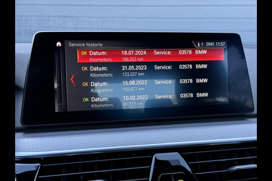 BMW 5 Serie 520i High Executive M-Pakket Alcantara,Navi,Camera,Cruise,Clima,2e Eigenaar,N.A.P,BTW Auto,184pk,Nieuwe Apk bij Aflevering