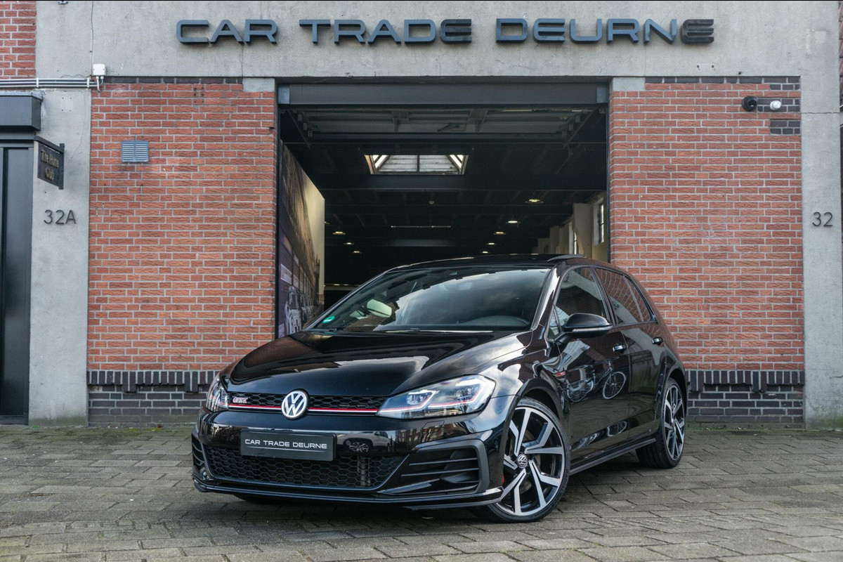 Volkswagen Golf 2.0 TSI GTI Performance Pano / Keyless / Camera