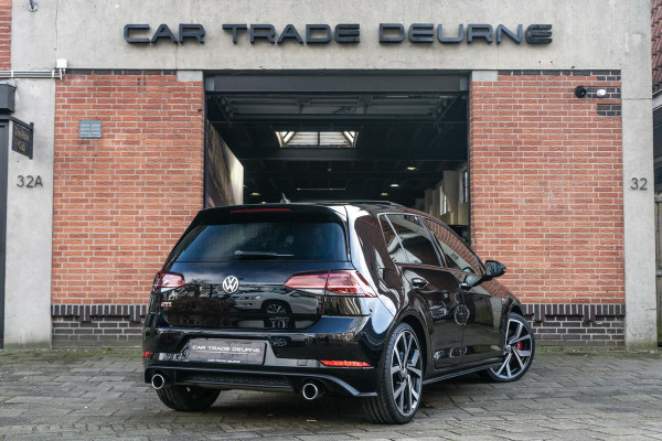 Volkswagen Golf 2.0 TSI GTI Performance Pano / Keyless / Camera