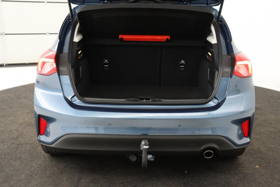 Ford Focus 1.0 EcoBoost Titanium | 1e eigenaar | Stoel & stuurverwarming | Adaptive cruise | Trekhaak | Camera | Carplay | Keyless