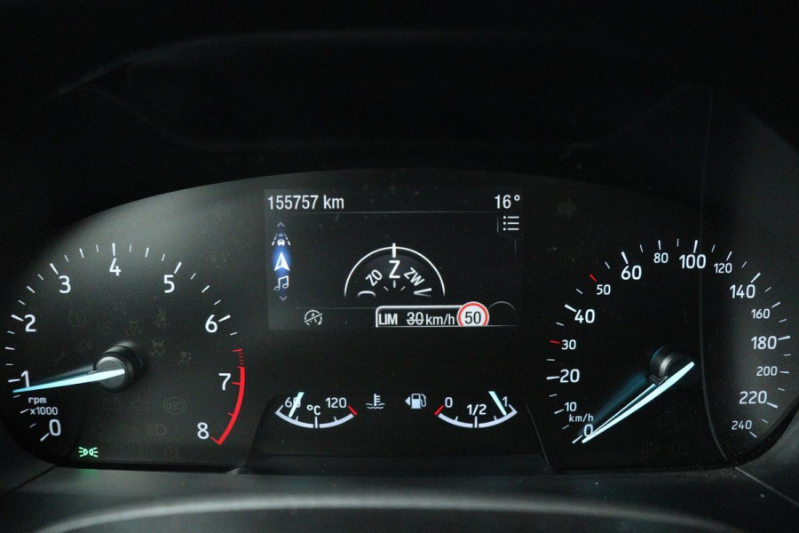 Ford Focus 1.0 EcoBoost Titanium | 1e eigenaar | Stoel & stuurverwarming | Adaptive cruise | Trekhaak | Camera | Carplay | Keyless