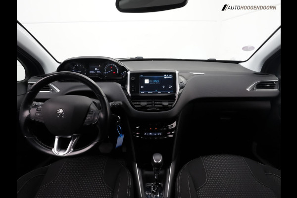 Peugeot 208 1.2 PureTech Allure (APPLE CARPLAY,LED VERLICHTING,AUTOMAAT,PARKEERSENSOREN,CLIMATE,CRUISE,LM-VELGEN,TOPCONDITIE)