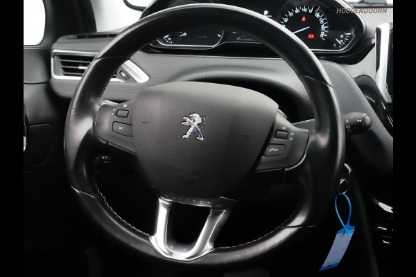 Peugeot 208 1.2 PureTech Allure (APPLE CARPLAY,LED VERLICHTING,AUTOMAAT,PARKEERSENSOREN,CLIMATE,CRUISE,LM-VELGEN,TOPCONDITIE)