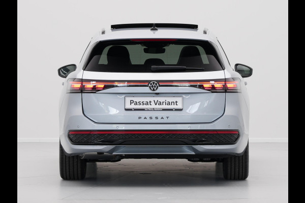 Volkswagen Passat Variant 1.5 eTSI 150 7DSG R-Line Business | 'App-Connect' draadloze smartphone integratie | Afstandscontrolesysteem (Front Assist) | Automatische afstandsregeling (Adaptive Cruise Control)