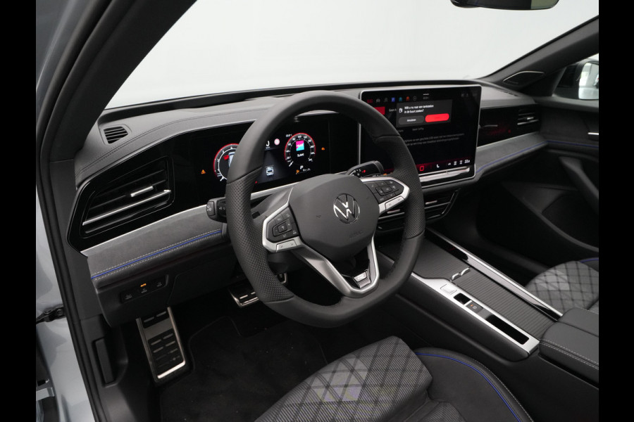 Volkswagen Passat Variant 1.5 eTSI 150 7DSG R-Line Business | 'App-Connect' draadloze smartphone integratie | Afstandscontrolesysteem (Front Assist) | Automatische afstandsregeling (Adaptive Cruise Control)