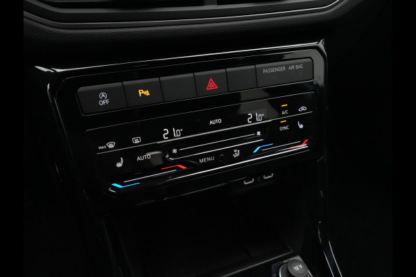 Volkswagen T-Cross Volkswagen R-Line | 'App-Connect' draadloze smartphone integratie | Achterlichten LED | Afstandscontrolesysteem (Front Assist)