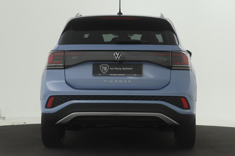Volkswagen T-Cross Volkswagen R-Line | 'App-Connect' draadloze smartphone integratie | Achterlichten LED | Afstandscontrolesysteem (Front Assist)