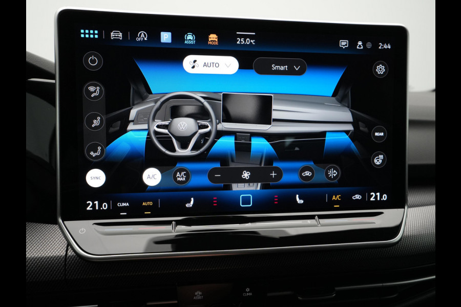 Volkswagen GOLF Variant 1.5 eTSI 116 7DSG R-Line Edition | 'App-Connect' draadloze smartphone integratie | Achterbank in ongelijke delen neerklapbaar incl. middenarmsteun en doorlaadmogelijkheid | Afstandscontrolesysteem (Front Assist)
