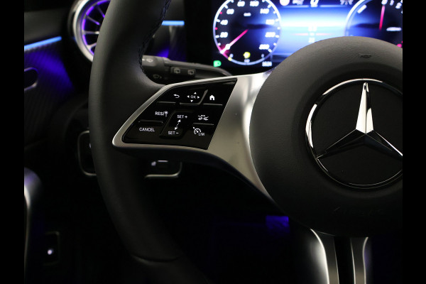 Mercedes-Benz A-Klasse 250 e Star Edition Luxury Line LIMITED | Nightpakket | Parkeerpakket met achteruitrijcamera | KEYLESS GO | Draadloos oplaadsysteem voor Smartphone | Extra USB-poorten | Dodehoekassistent | 	URBAN GUARD vehicle protection |