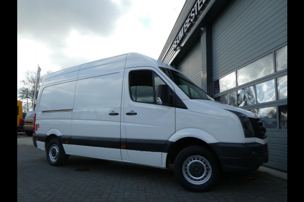 Volkswagen Crafter 35 2.0 TDI L2H2 140pk, Euro-6, Laadklep, Dhollandia, Camera, Airco.