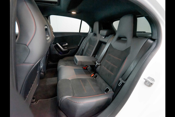 Mercedes-Benz A-Klasse A 250 e AMG Line | 2024 | 45 AMG look | Pano