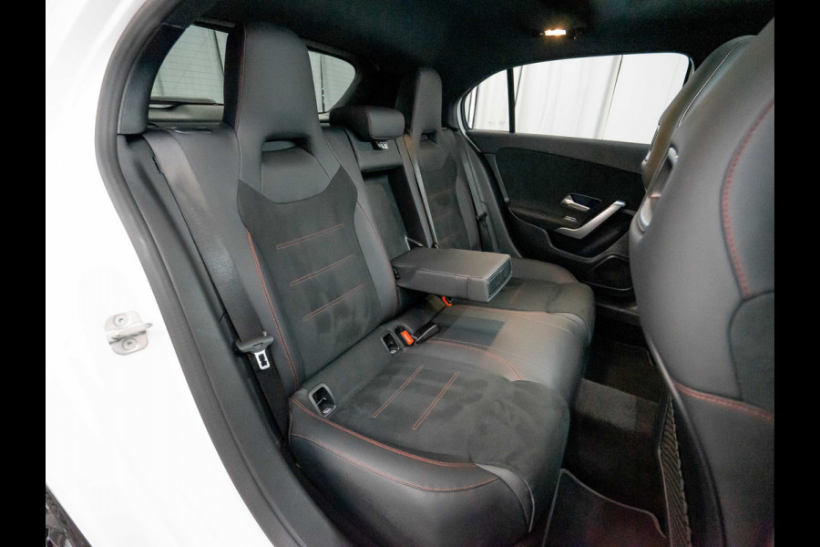 Mercedes-Benz A-Klasse A 250 e AMG Line | 2024 | 45 AMG look | Pano