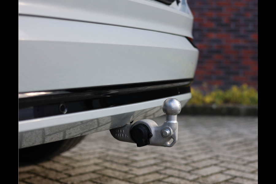 Volvo XC90 T8 AWD Ultra Dark *Direct leverbaar!*