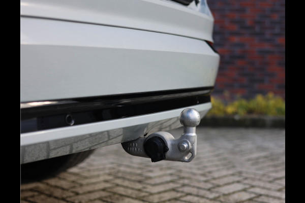 Volvo XC90 T8 AWD Ultra Dark *Direct leverbaar!*