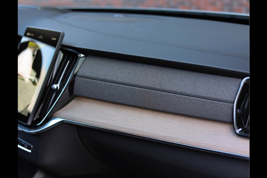 Volvo XC90 T8 AWD Ultra Dark *Direct leverbaar!*