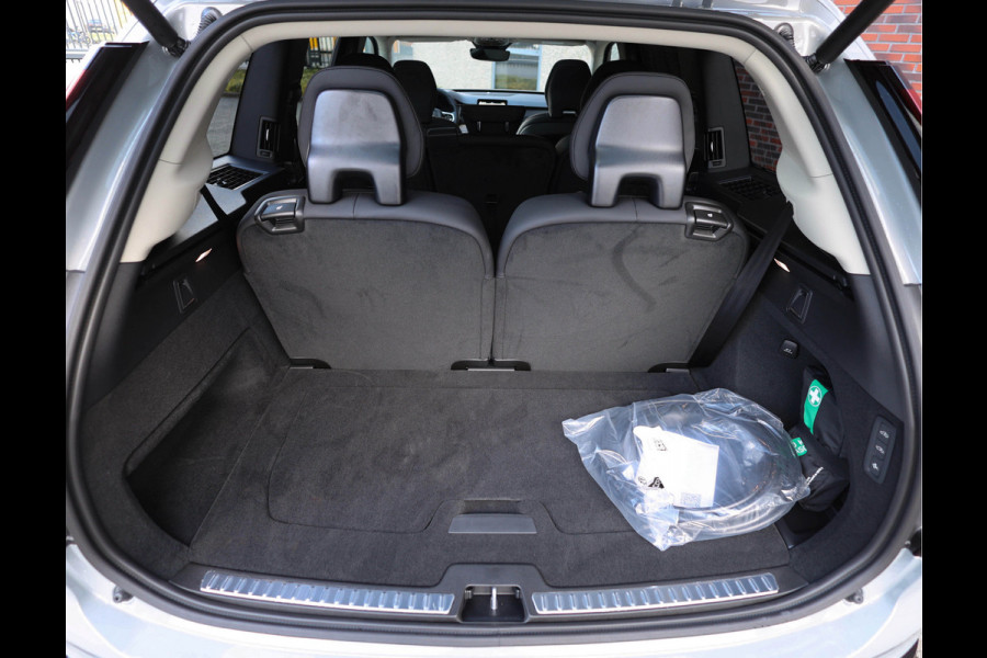 Volvo XC90 T8 AWD Ultra Dark *Direct leverbaar!*