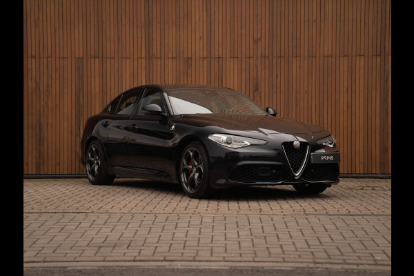 Alfa Romeo Giulia 2.0T Super | Veloce stoelen | 2e eig | Veloce Pack | 19" Q-velgen | Camera