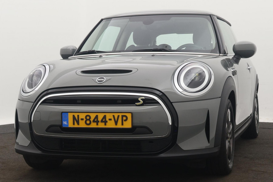 MINI Mini Electric Essential 33 kWh AANBIEDING!!! (1e Eig, NL-auto, Dealer OnderH, Navi, Carplay, PDC, Cruise Con, Etc)