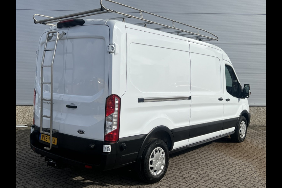 Ford Transit 350 2.0 TDCI L3H2 Trend 130pk! CAMERA! IMPERIAAL! TREKHAAK!