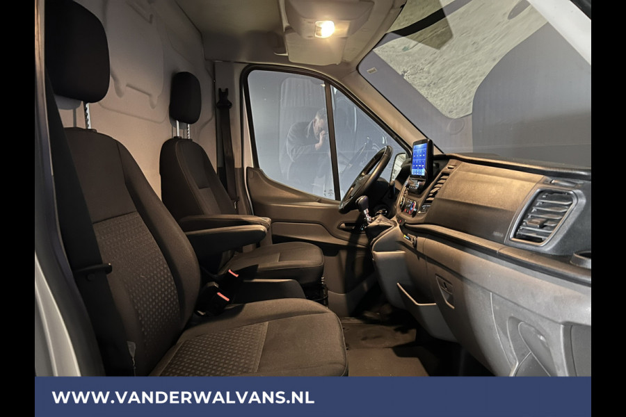 Ford Transit 2.0 TDCI 131pk L3H2 Euro6 Airco | Camera | Navigatie | Android Auto LED, Cruisecontrol, Parkeersensoren, Stoelverwarming, Verwarmde voorruit, 2800kg trekvermogen