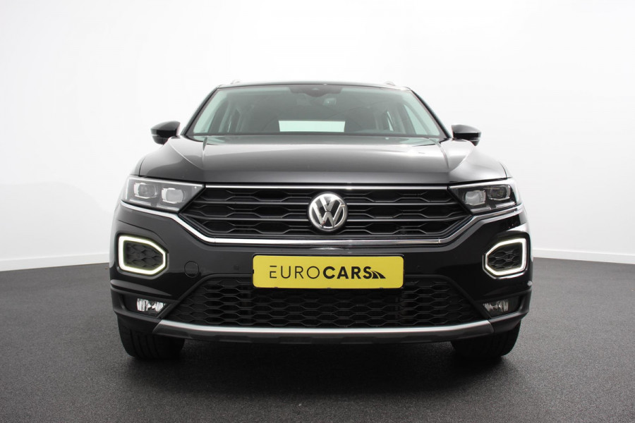 Volkswagen T-Roc 1.5 TSI DSG Sport | Navigatie | Apple Carplay/Android Auto | Climate Control | Adaptive Cruise Control | Camera | Elektrische Achterklep | Lane Assit | LED | DAB | Keyless Go |