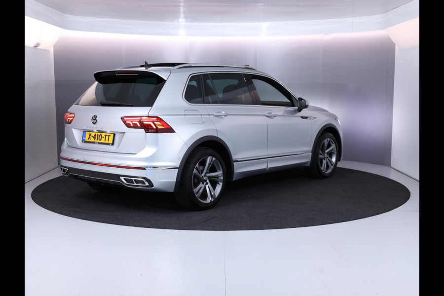 Volkswagen Tiguan 1.5 TSI R-Line Business 150 pk Automaat (DSG) | Private lease vanaf € 791,- pm | Verlengde garantie | Navigatie | Panoramadak | Trekhaak uitklapbaar | Parkeersensoren (Park assist) | Achteruitrijcamera | Stoelverwarming |