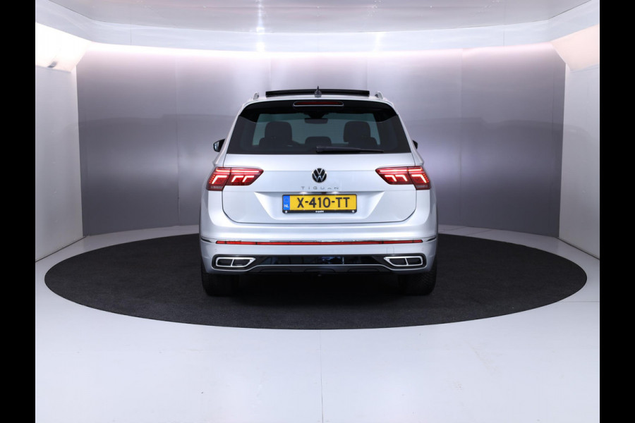 Volkswagen Tiguan 1.5 TSI R-Line Business 150 pk Automaat (DSG) | Private lease vanaf € 791,- pm | Verlengde garantie | Navigatie | Panoramadak | Trekhaak uitklapbaar | Parkeersensoren (Park assist) | Achteruitrijcamera | Stoelverwarming |