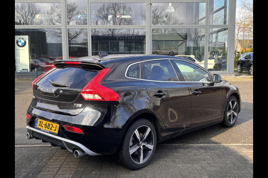 Volvo V40 1.5 T3 Polar+ Sport ORIG. NL. NAP KM. | PANO | CAMERA | RIJKLAAR INCL. 12 MND. BOVAGGARANTIE