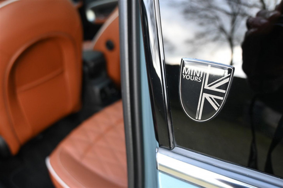 MINI Countryman 2.0 Cooper S E ALL4 MINI Yours Sage/Chester Leder Pano DigiDash '21
